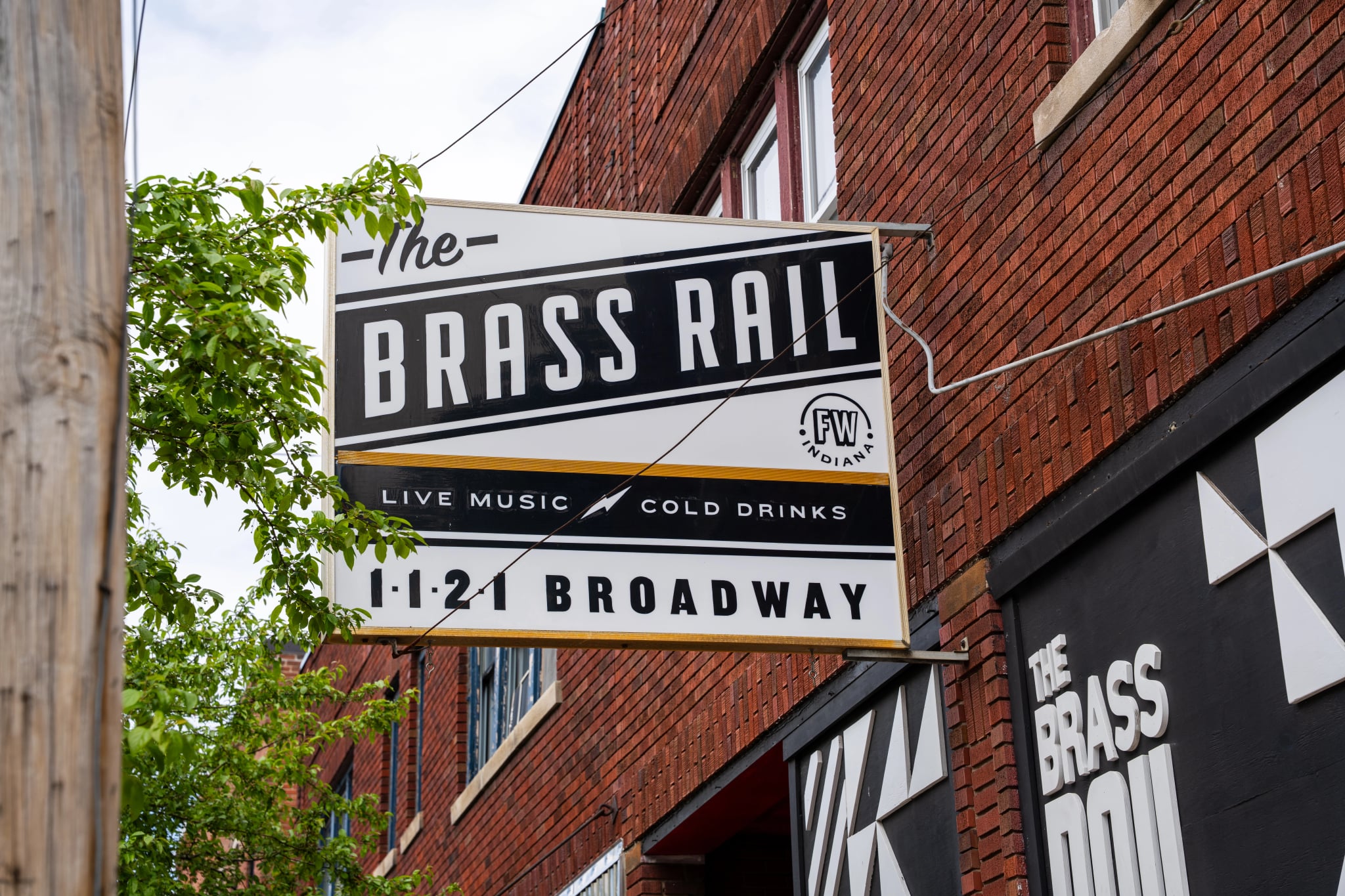 Brass Rail - Sign