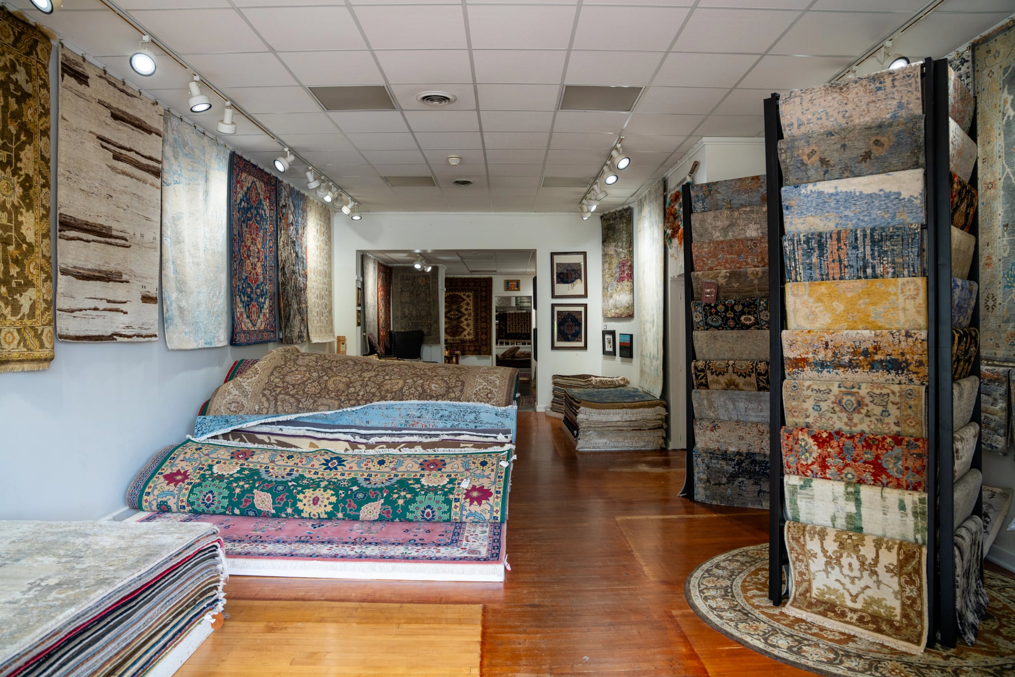 Aaron's Fine Rug Gallery & Sarah Leitch Art - Inside